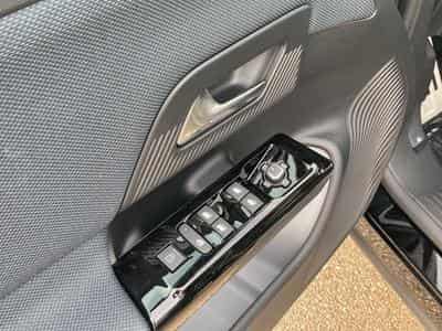 Citroen C5 AIRCROSS 1.2 HYBRIDE 145 MAX BOITE AUTOMATIQUE (2026) - Photo 11