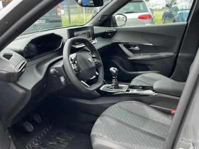 Peugeot 2008 1.2 100 ALLURE (2025) - Foto 10