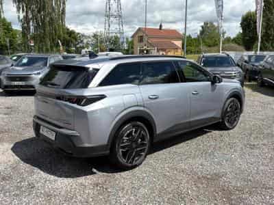 Peugeot 5008 HYBRID 145 ALLURE E-DCS6 (2025) - Foto 5