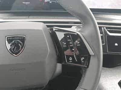 Peugeot 3008 1.2 HYBRID 145 ALLURE E-DCS6 (2025) - Foto 14