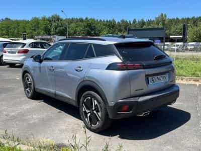 Peugeot 2008 1.2 HYBRID 145 ALLURE E-DCS6 (2025) - Photo 7