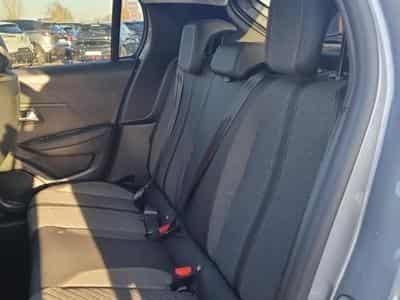 Peugeot 208 1.2 100 ALLURE (2025) - Photo 12