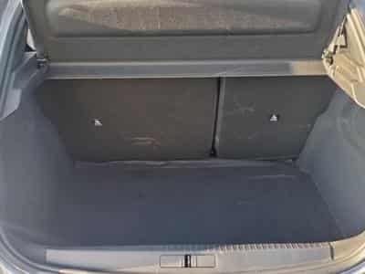 Peugeot 208 1.2 100 ALLURE (2025) - Photo 13