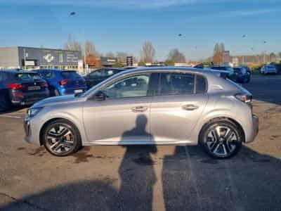 Peugeot 208 1.2 100 ALLURE (2025) - Photo 8