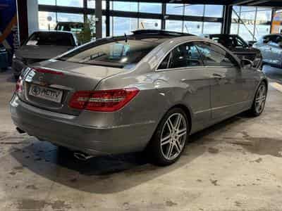 Mercedes CLASSE E COUPE 350 avantgarde executive 7gtro (2009) - Photo 5