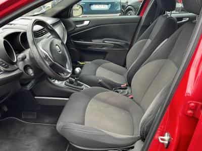 Alfa-Romeo GIULIETTA 1.6 JTDM 105 EDIZIONE (2016) - Photo 13