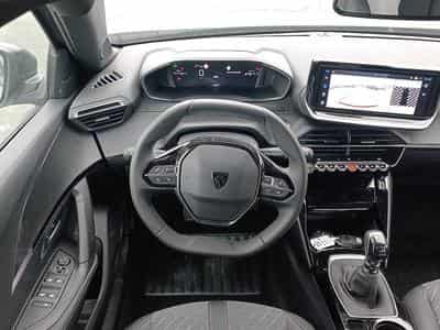 Peugeot 2008 1.2 100 ALLURE (2025) - Photo 13