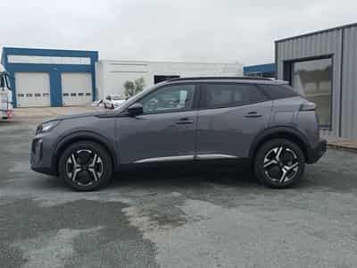 Peugeot 2008 1.2 100 ALLURE (2025) - Photo 8