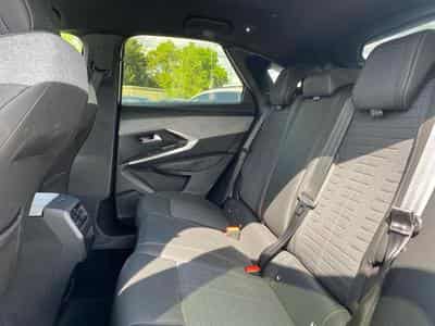 Peugeot 3008 1.2 HYBRID 145 ALLURE E-DCS6 (2024) - Photo 12