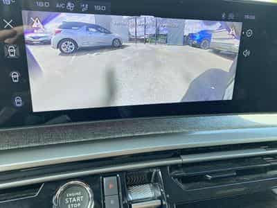 Peugeot 3008 1.2 HYBRID 145 ALLURE E-DCS6 (2024) - Photo 15
