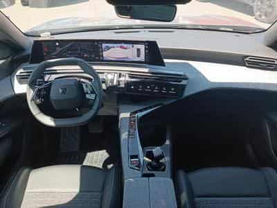 Peugeot 5008 HYBRID 145 ALLURE E-DCS6 (2025) - Photo 9