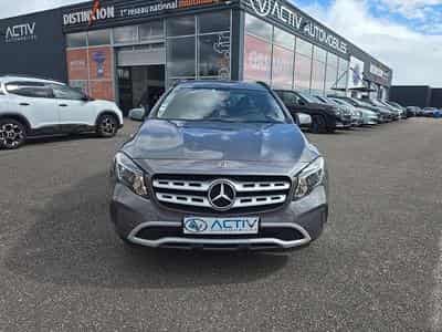 Mercedes GLA 180 INTUITION 7G-DCT (2017) - Photo 2