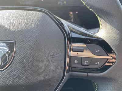 Peugeot 408 HYBRID 145 GT E-DCS6 (2025) - Photo 11
