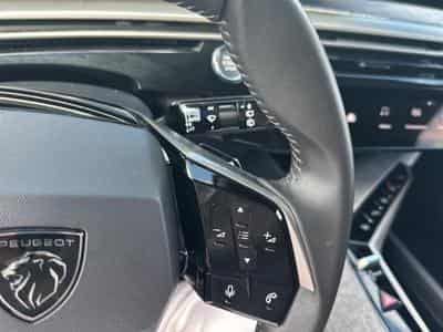 Peugeot 5008 HYBRID 145 ALLURE E-DCS6 (2025) - Photo 13