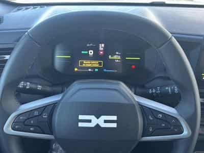 Dacia DUSTER 1.6 HYBRID 140 JOURNEY (2025) - Photo 12