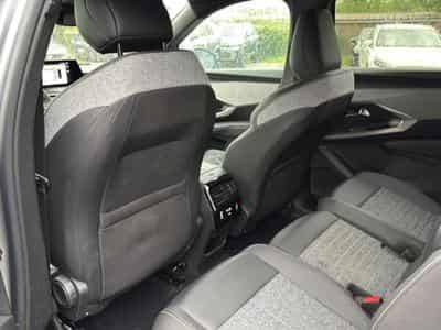 Peugeot 5008 HYBRID 145 ALLURE E-DCS6 (2025) - Foto 13