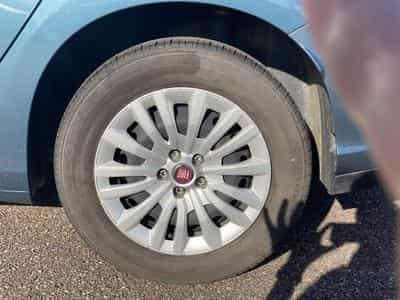 Fiat TIPO 1.6 MULTIJET 130 (2024) - Foto 9