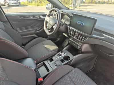 Ford Focus 1.5 ECOBLUE 115 ST-LINE BVA8 (2024) - Foto 11