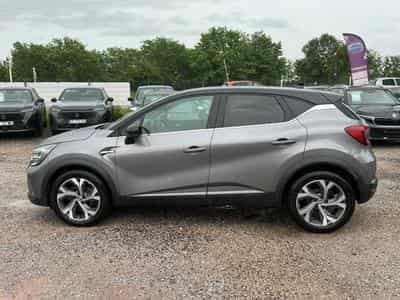 Renault CAPTUR II 1.6 E-TECH HYBRIDE 145 RS LINE (2022) - Photo 8