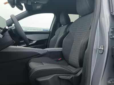 Peugeot 5008 HYBRID 145 ALLURE E-DCS6 (2025) - Photo 10