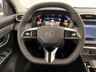 Mg ZS 1.5 L Hybrid+ 197 ch Luxury (2025) - Photo 14