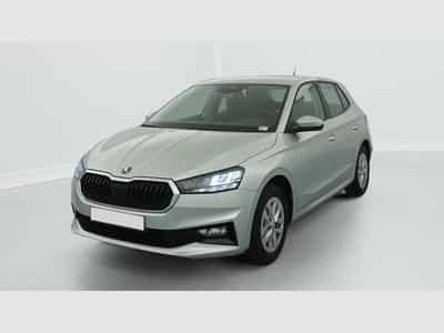Skoda Fabia 1.0 TSI 95 CH BVM5 AMBITION (2023) - Photo 3