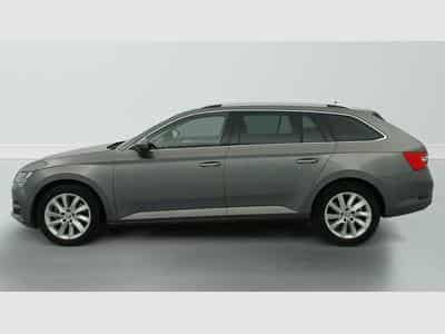 Skoda Superb 2.0 TDI 150 SCR DSG7 BUSINESS (2024) - Photo 4