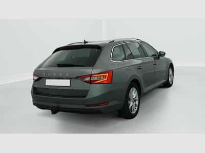 Skoda Superb 2.0 TDI 150 SCR DSG7 BUSINESS (2024) - Photo 7