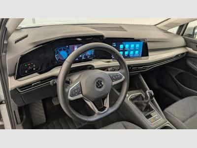 VW GOLF 8 SW 2.0 TDI SCR 115 BVM6 LIFE (2023) - Photo 15