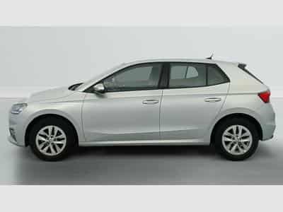 Skoda Fabia 1.0 MPI 80 CH BVM5 AMBITION (2023) - Photo 4