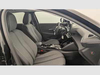 Peugeot 208 PureTech 100 S&S EAT8 Allure (2024) - Photo 9