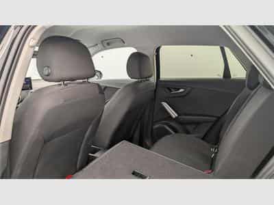 Audi Q2 35 TFSI 150 S tronic 7 Design (2022) - Photo 12