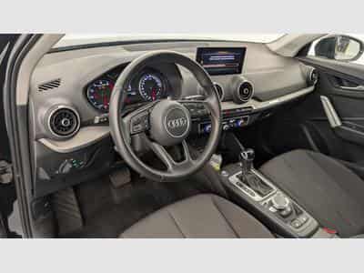 Audi Q2 35 TFSI 150 S tronic 7 Design (2022) - Photo 15