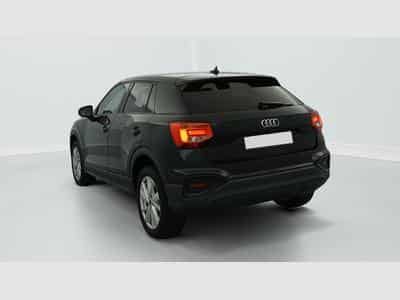 Audi Q2 35 TFSI 150 S tronic 7 Design (2022) - Photo 5