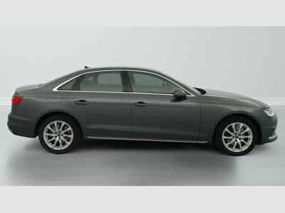 Audi A4 35 TFSI 150 S tronic 7 Design (2021) - Photo 8