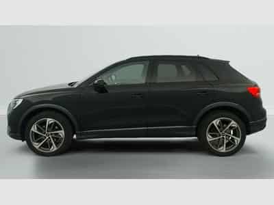 Audi Q3 35 TDI 150 ch S tronic 7 Design (2023) - Photo 4