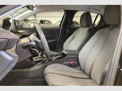 Peugeot 208 100 S&S BVM6 Allure (2025) - Photo 9