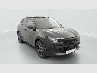 Alfa-Romeo Junior 1.2 Ibrida 145 ch e-DCT6 Q4 Ti (2026) - Photo 1