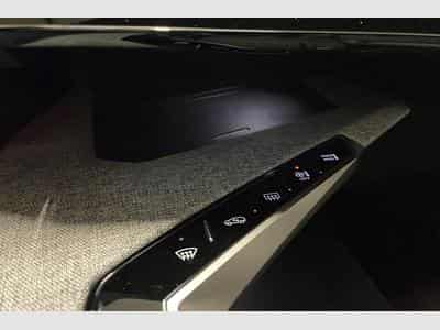 Peugeot 3008 Hybrid 145 e-DCS6 GT (2025) - Photo 14