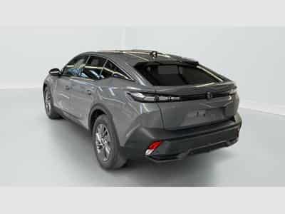 Peugeot 408 Hybrid 145 e-DCS6 Allure (2025) - Photo 5