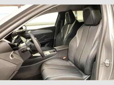 Peugeot 408 Hybrid 145 e-DCS6 Allure (2025) - Photo 9