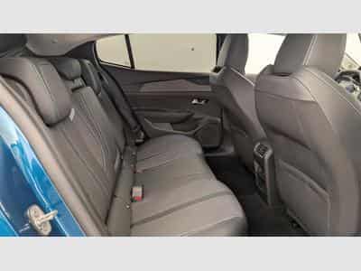 Peugeot 408 Hybrid 145 e-DCS6 Allure (2025) - Photo 10