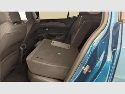 Peugeot 408 Hybrid 145 e-DCS6 Allure (2025) - Photo 12