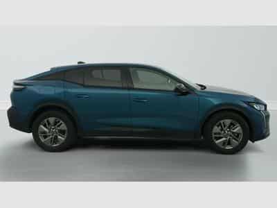 Peugeot 408 Hybrid 145 e-DCS6 Allure (2025) - Photo 8
