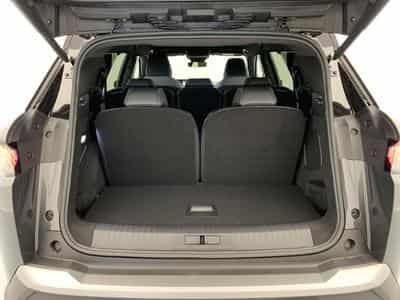 Peugeot 5008 HYBRID 145CH E-DCS6 GT (2026) - Photo 11