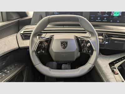 Peugeot 3008 Hybrid 145 e-DCS6 Allure (2025) - Photo 14