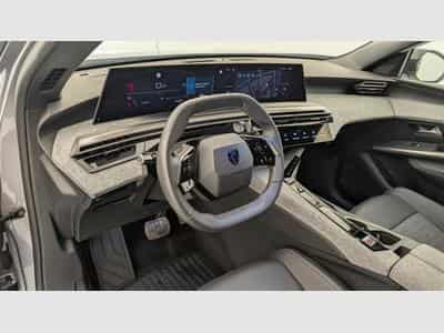 Peugeot 3008 Hybrid 145 e-DCS6 Allure (2025) - Photo 15