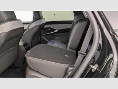 Peugeot 5008 HYBRID 145 CH E-DCS6 ALLURE (2025) - Photo 12