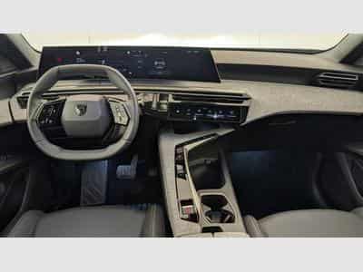 Peugeot 5008 HYBRID 145 CH E-DCS6 ALLURE (2025) - Photo 13