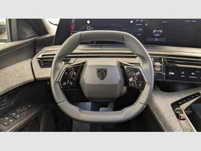 Peugeot 5008 HYBRID 145 CH E-DCS6 ALLURE (2025) - Photo 14